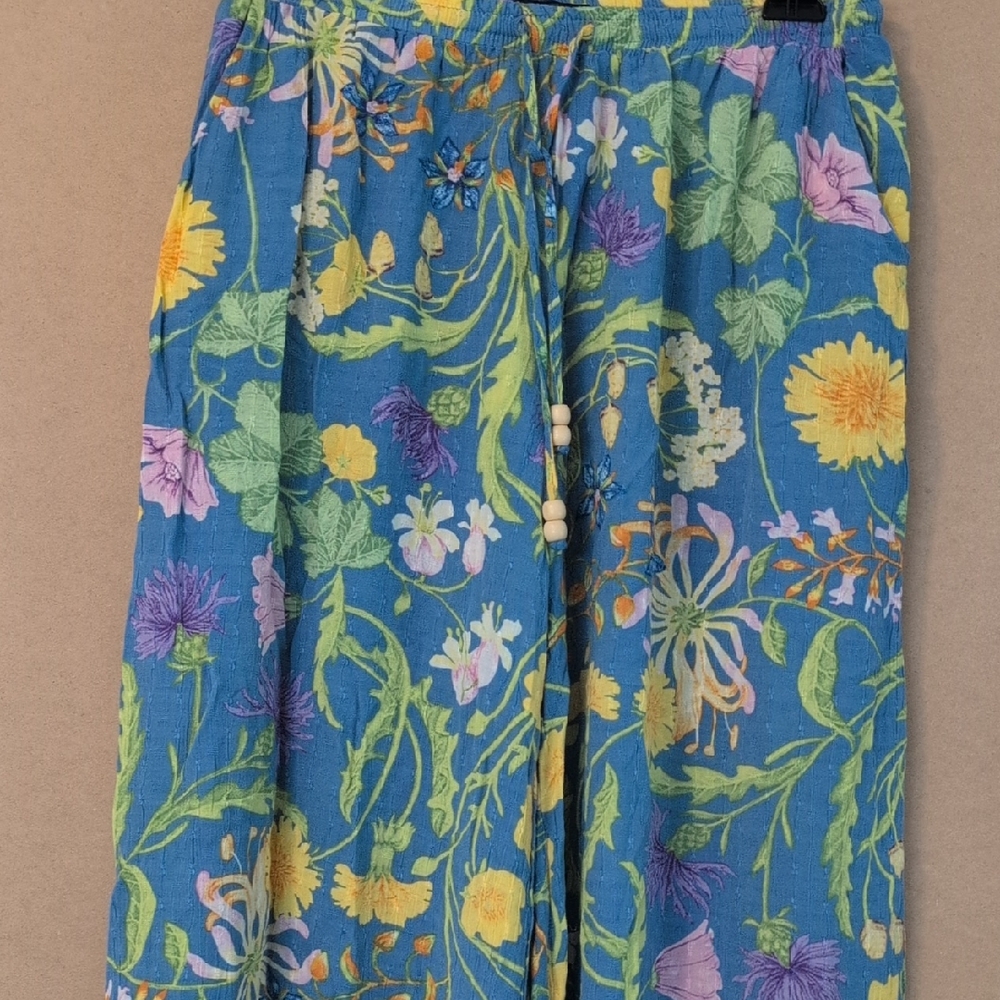 RACHEL Rachel Roy Blue Floral Capris